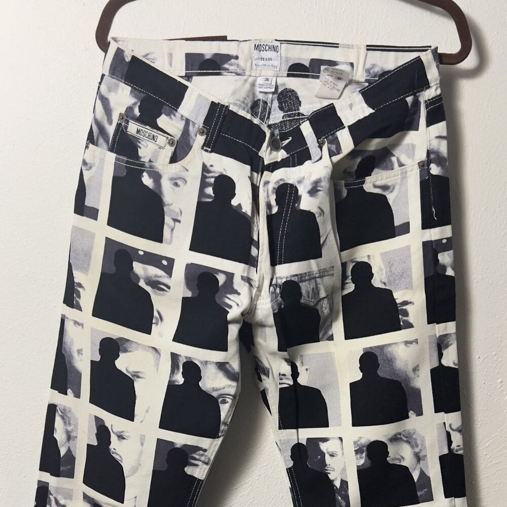 MOSCHINO MEN JEANS (VINTAGE 90's) - 36